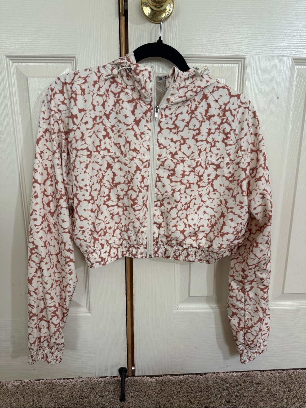 Forever 21 Cropped Hooded Windbreaker Jacket Pink White Medium